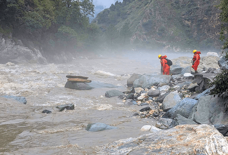 Rescuers resume operation in Himachal Pradesh to trace 34 people