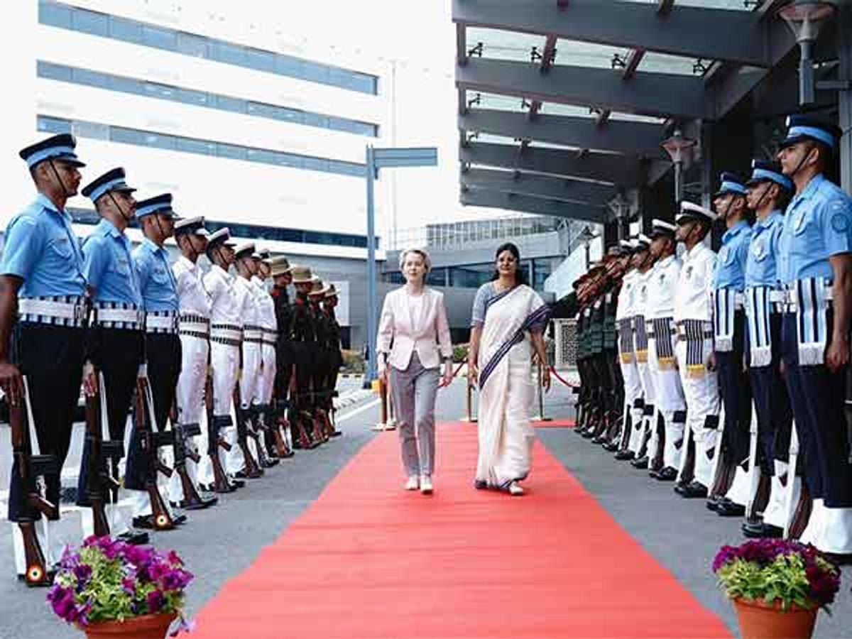 European Commission President arrives in Delhi