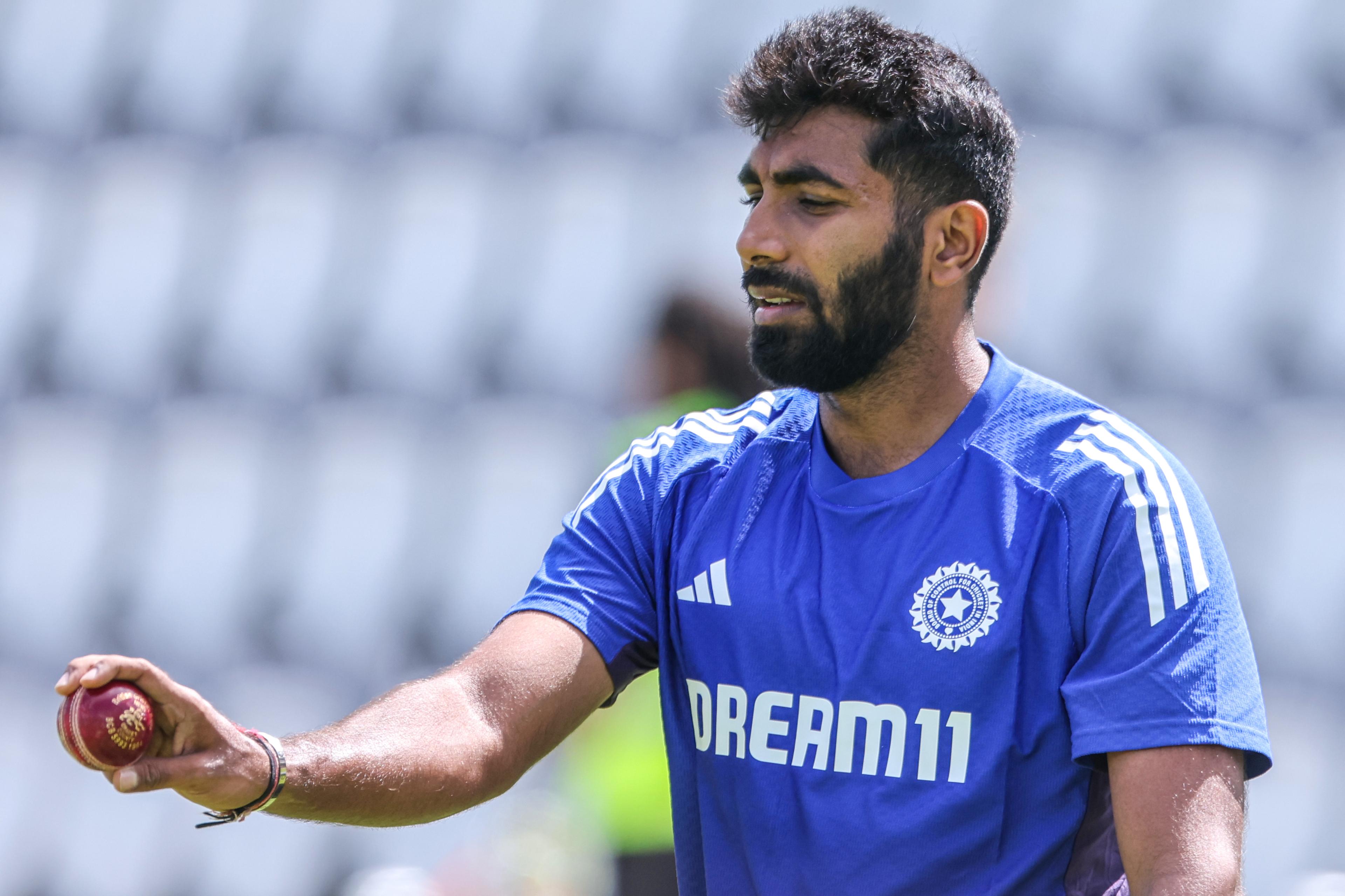 3rd Test: Bumrah replaces Prasidh as England elect to bat first against India