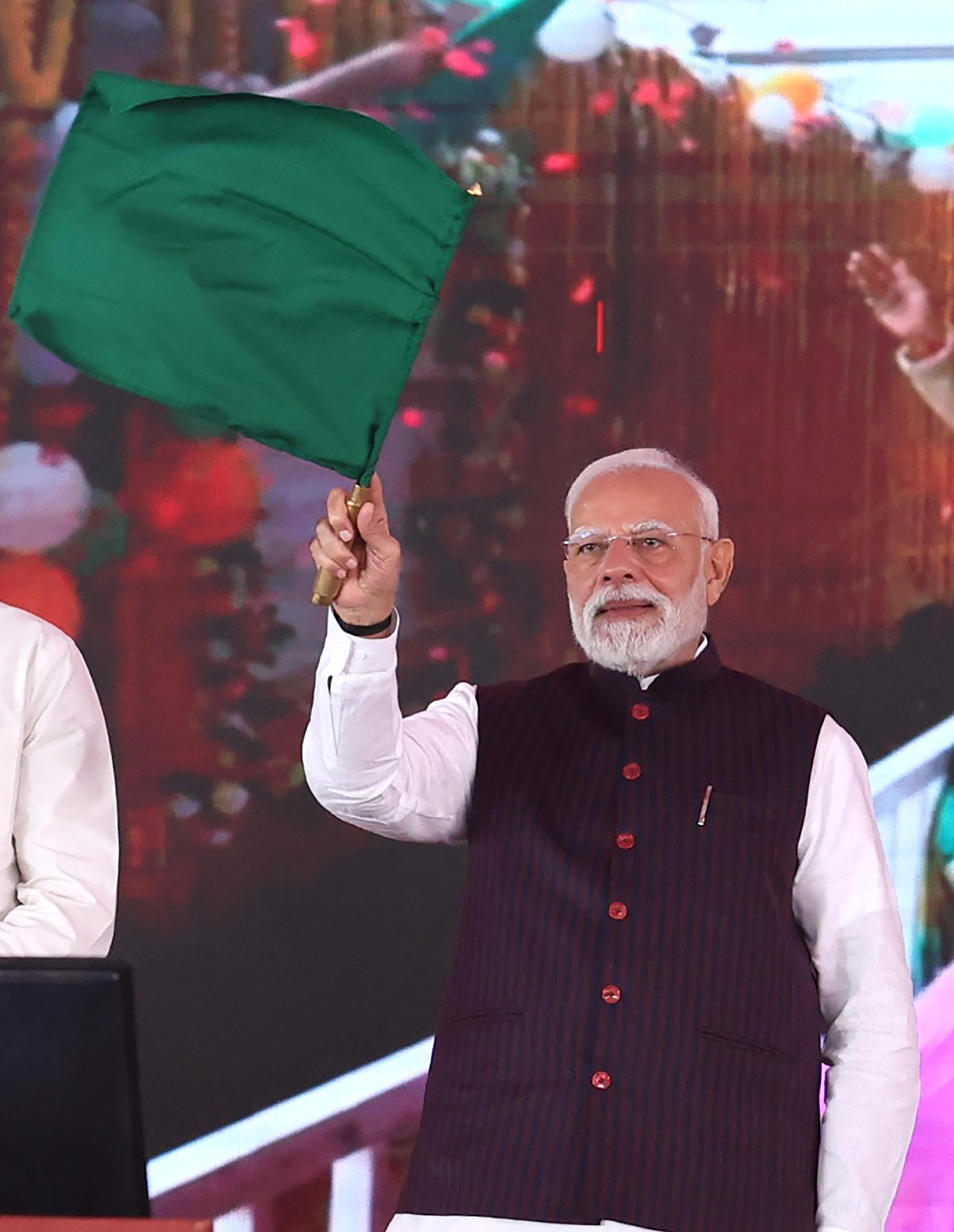 PM Modi to inaugurate final phase of Metro Line 3, launch 'Mumbai One' App today