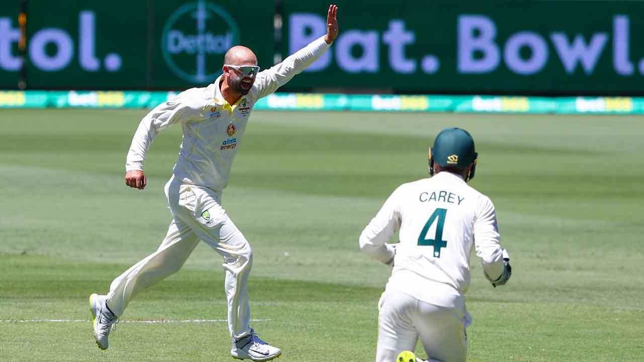 Ashes: Nathan Lyon ruled out of remainder of Adelaide Test with hamstring injury