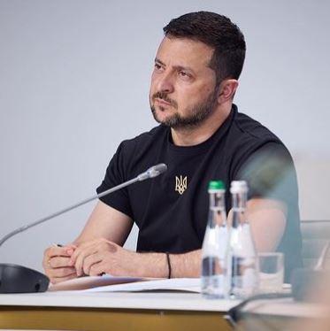 Zelensky approves Ukraine's withdrawal from treaty banning anti-personnel mines