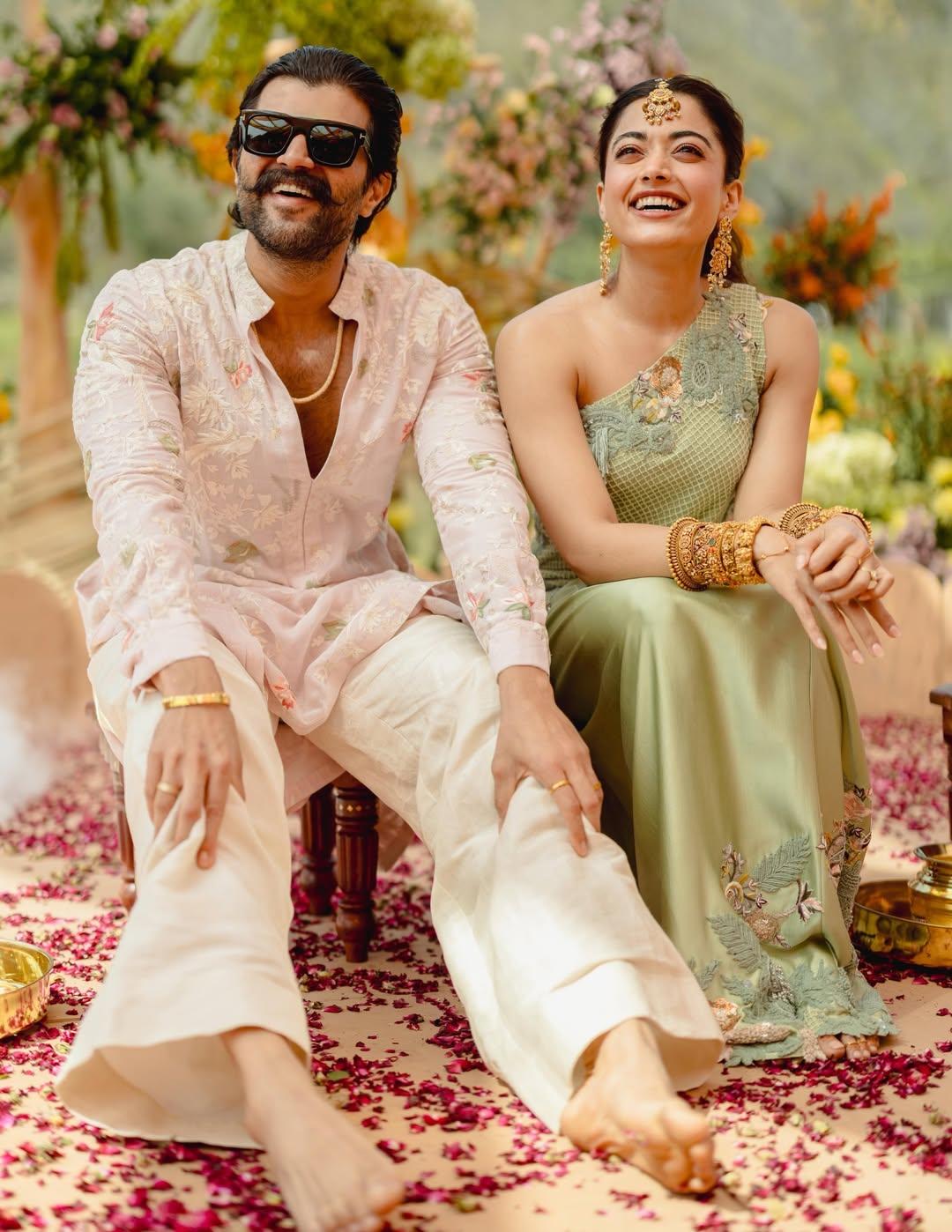 Vijay Deverakonda & Rashmika Mandanna ended up playing Holi during their Haldi ceremony