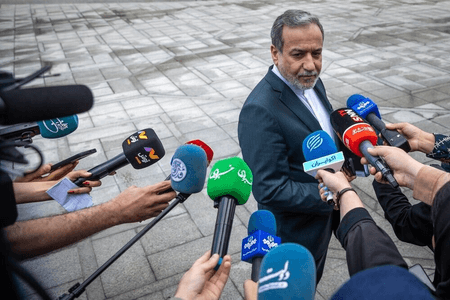 Iran's FM confirms next round of talks with US to be held in Oman on Sunday