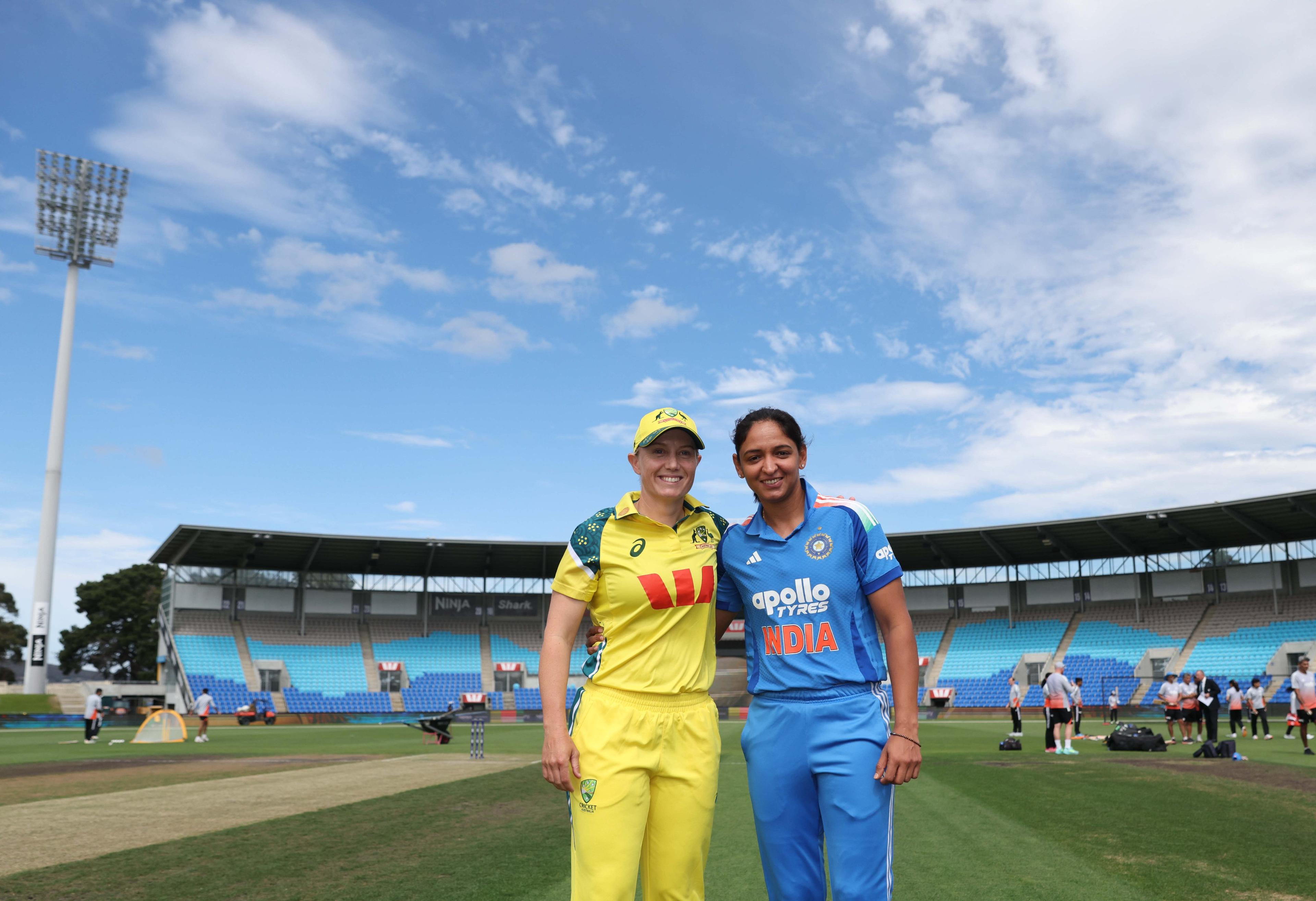 IND v AUS: India opt to bowl against Australia in 3rd ODIW