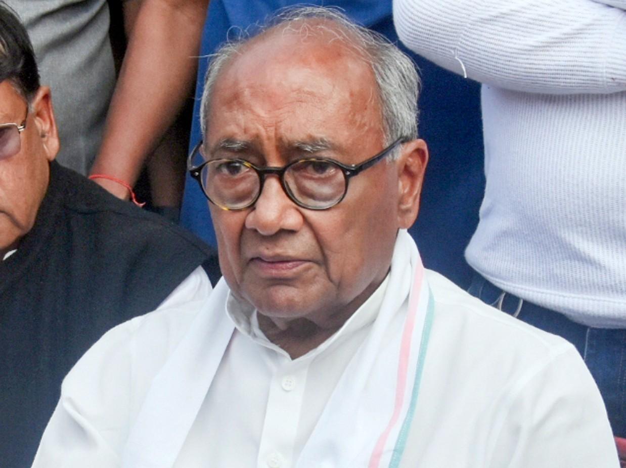 Digvijaya Singh condemns ‘mentality’ behind attack on CJI