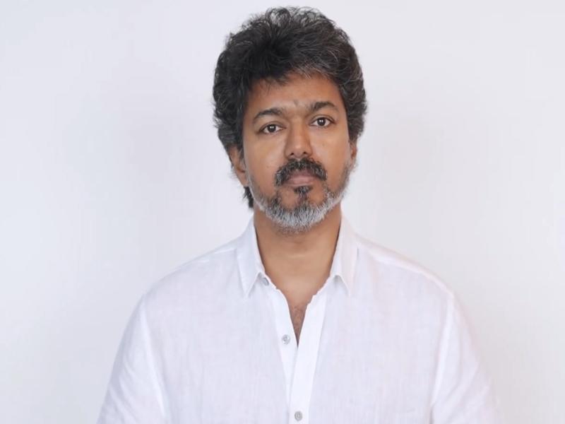 After resigning as MLA, Sengottaiyan meets Vijay; signals strong move towards TVK