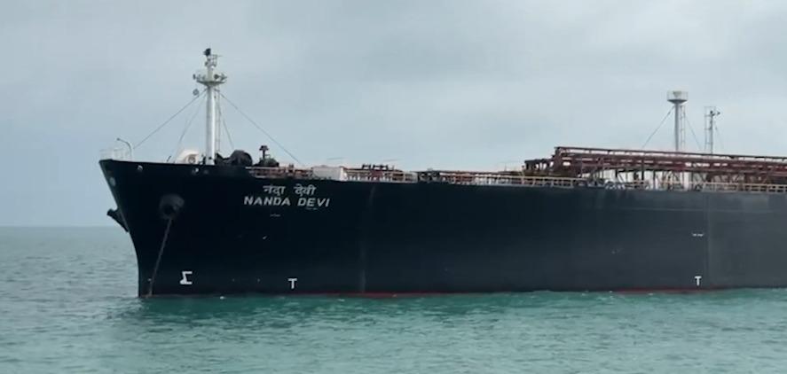 Indian‑flagged LPG tanker 'Nanda Devi' arrives at Gujarat's Vadinar Port