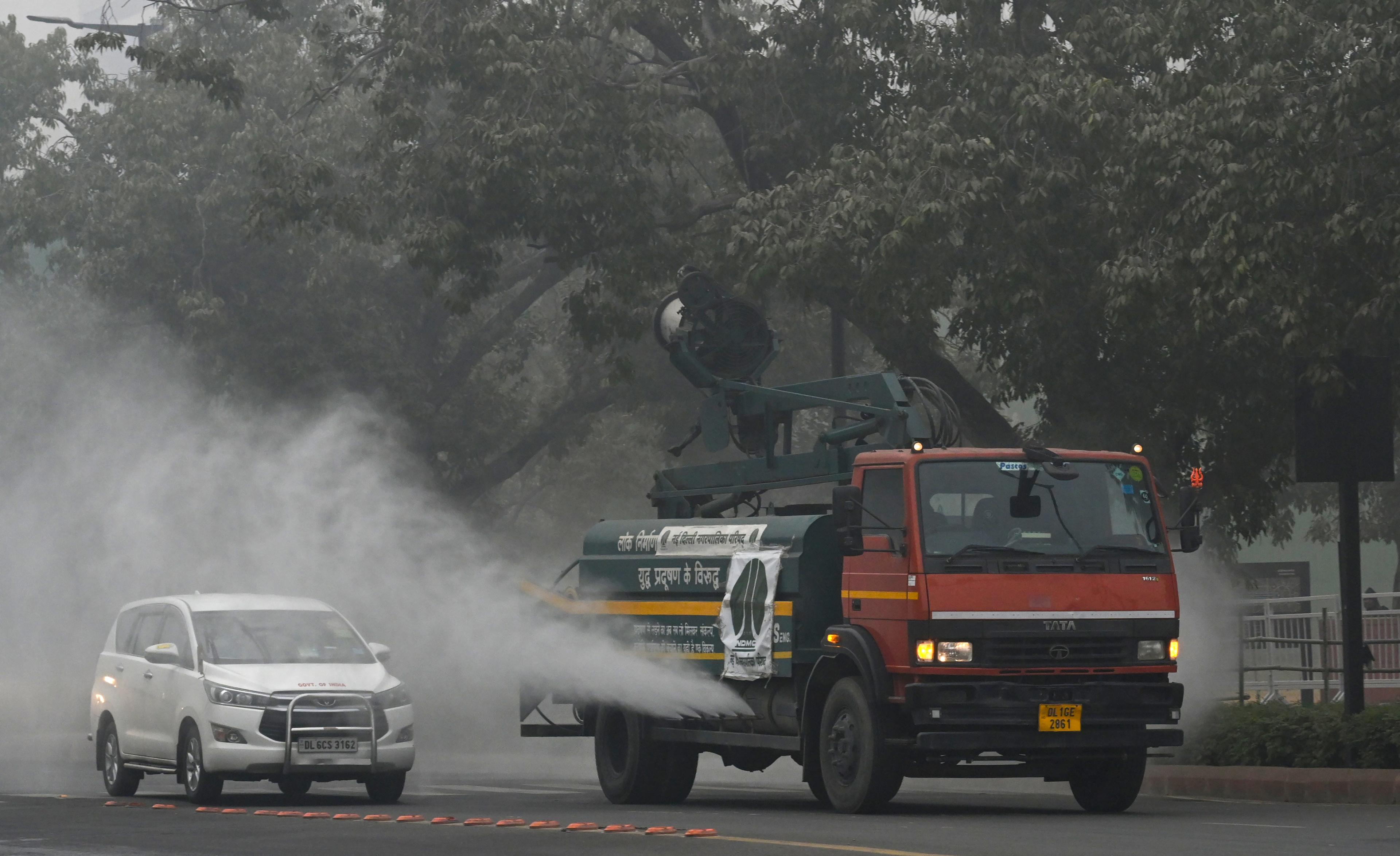 Delhi’s pollution levels increase significantly in Dec, despite no farm fires: CSE