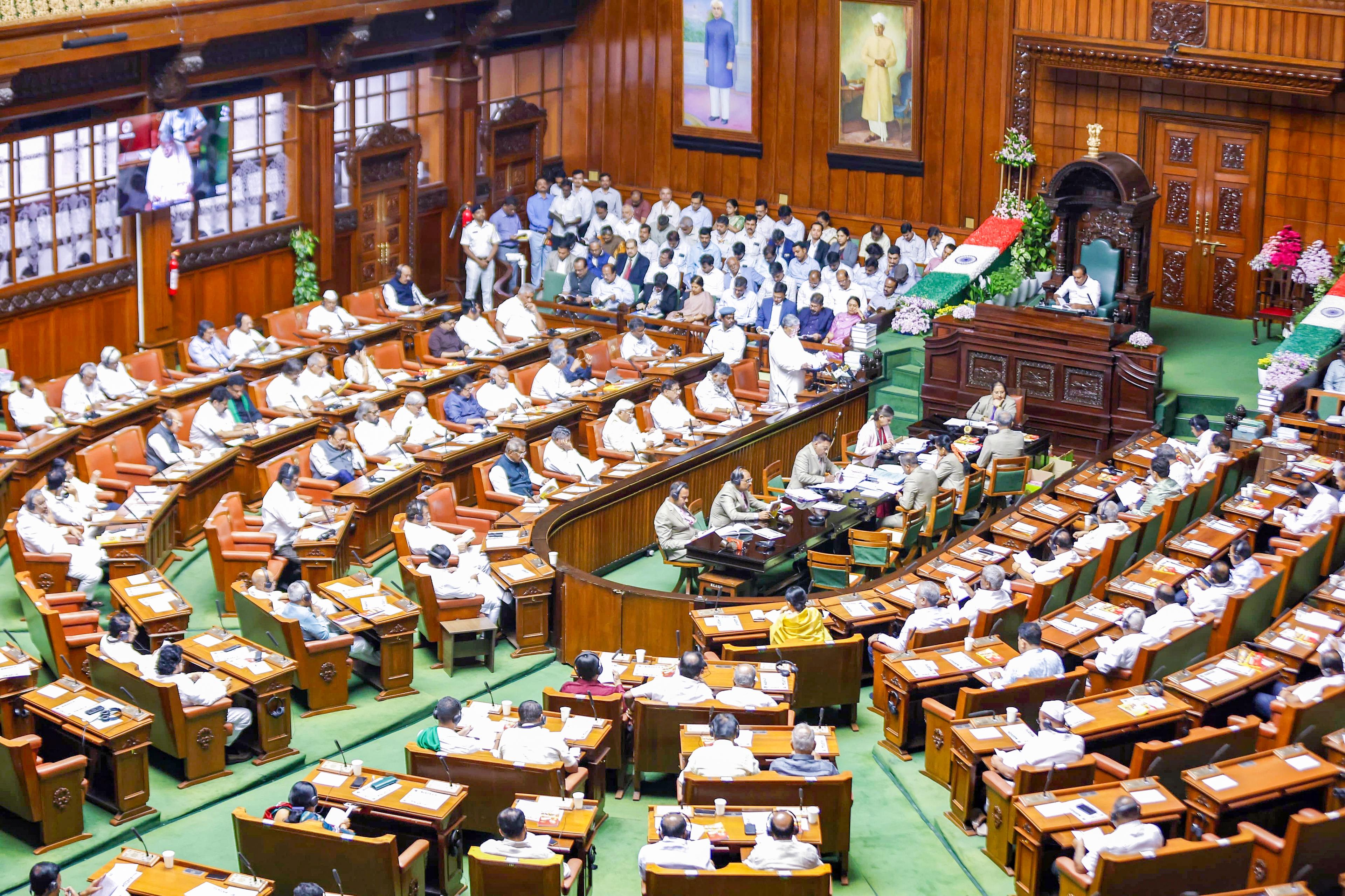 Karnataka govt says no restriction on media imposed in Vidhana Soudha; defends earlier order