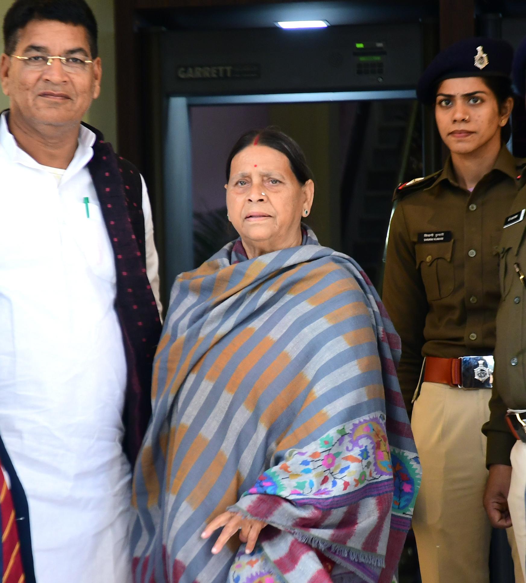 Land-for-jobs case: Delhi HC's notice to CBI on Rabri Devi's plea for unrelied documents