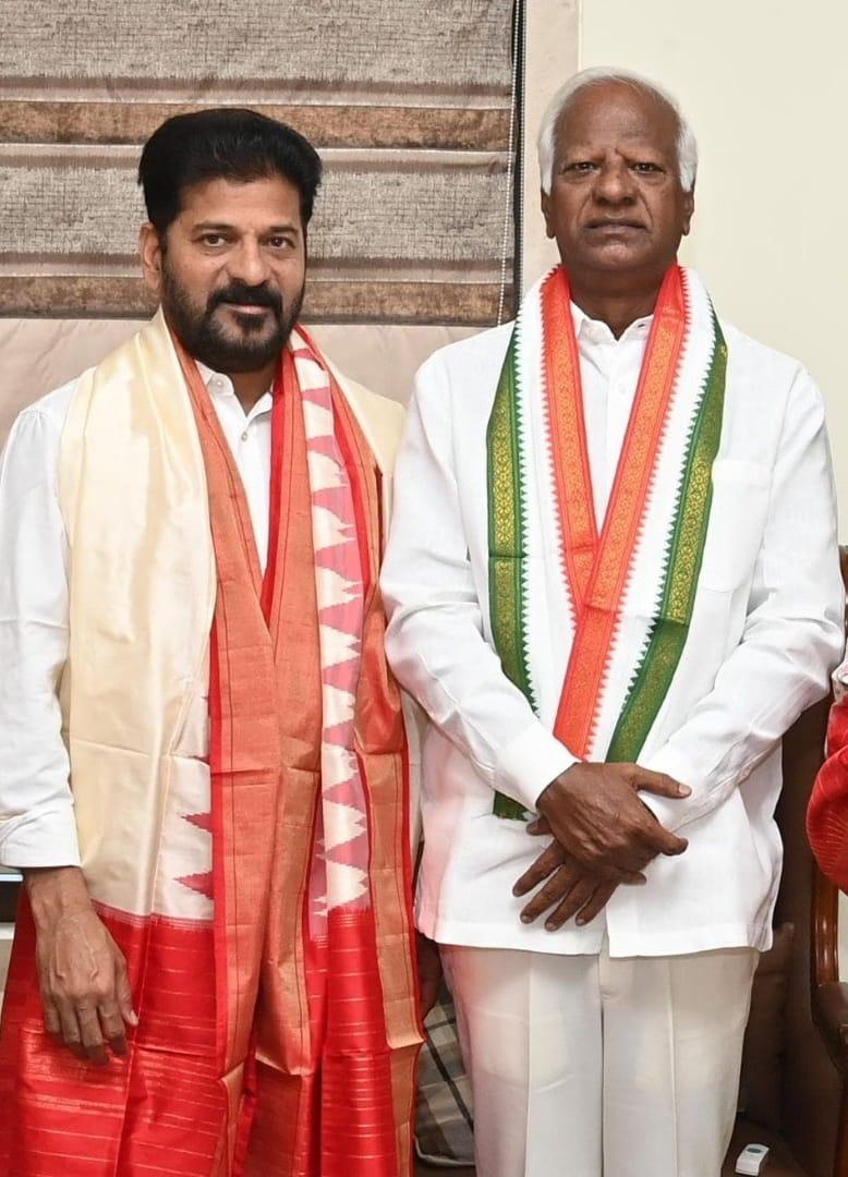 Telangana Speaker to hear tomorrow disqualification petition against MLA Kadiyam Srihari