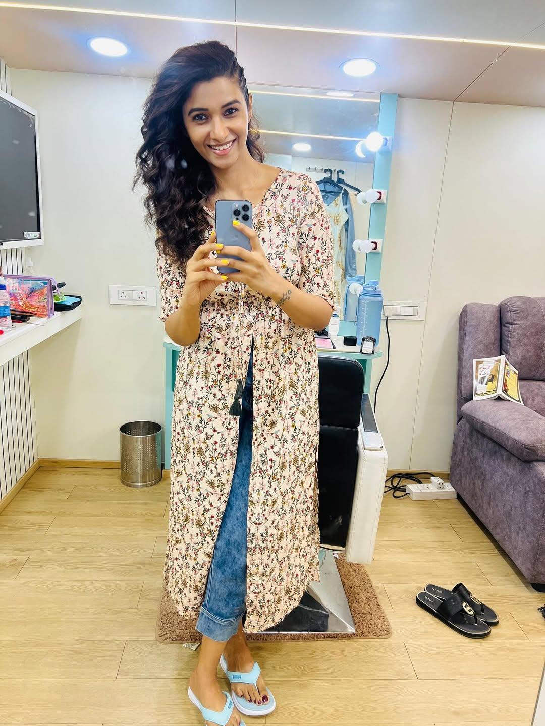 Priya Bhavani Shankar begins shooting for Ajay Gnanamuthu's 'Demonte Colony 3'