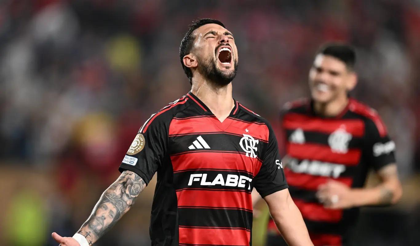 Club World Cup: Benfica rally from two goals down to hold Boca Juniors; Flamengo beat Esperance