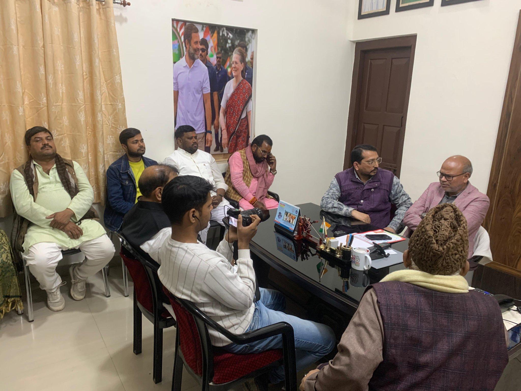 Congress issues show cause notices to 15 district presidents for skipping the election review meeting