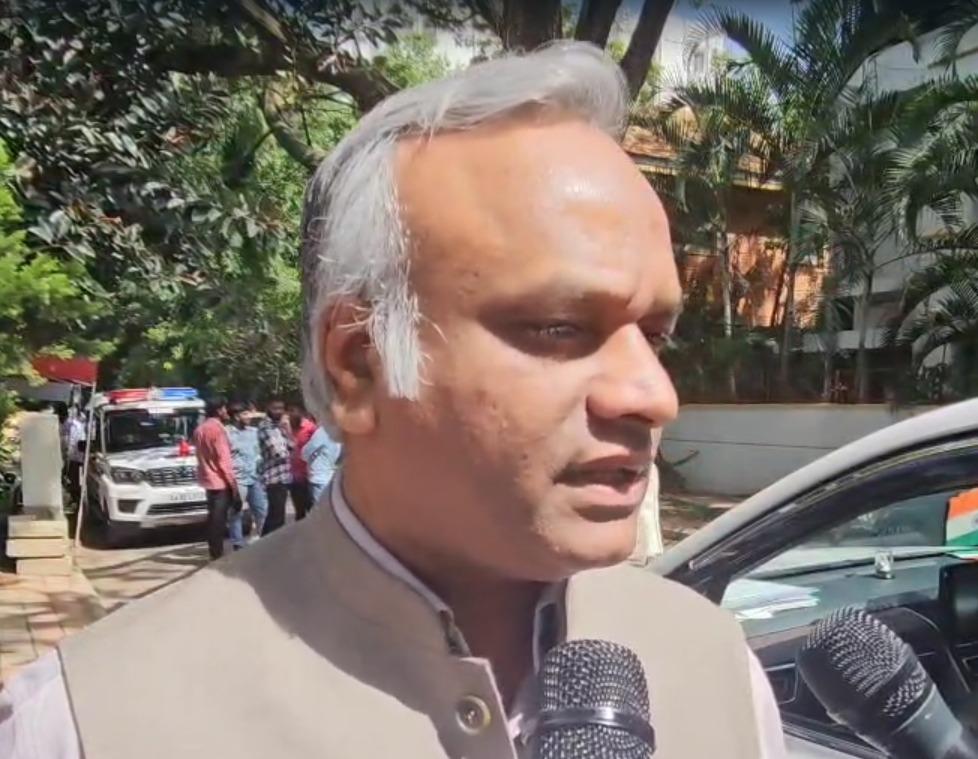 All of us, including fans, could have done better: K'taka Minister on stampede deaths