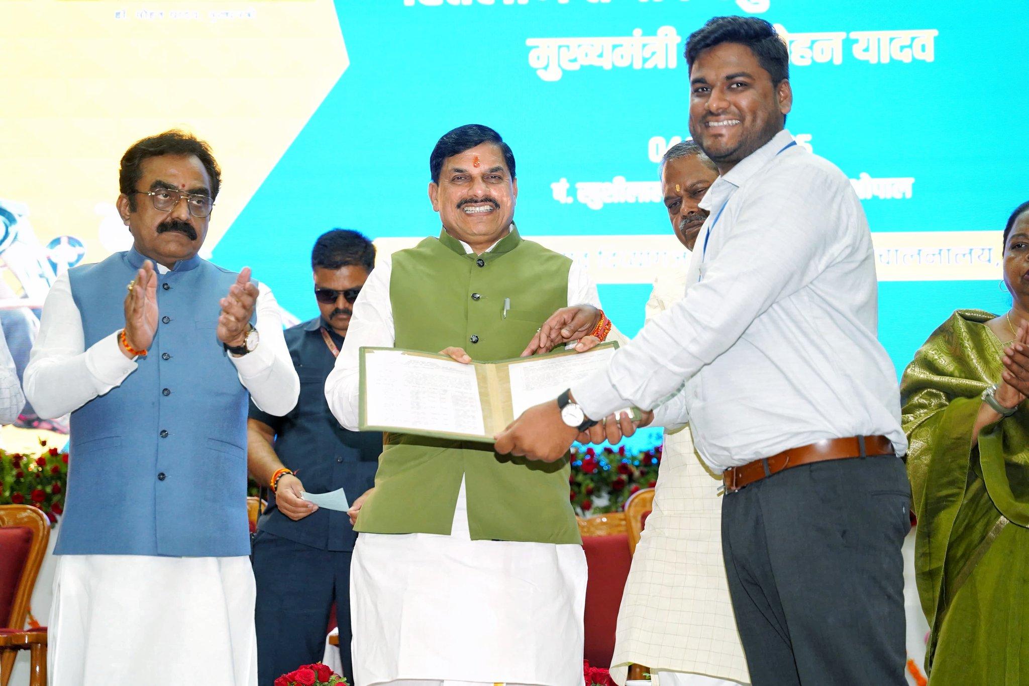 'Divyangjans' earning place in society on their ability, says MP CM