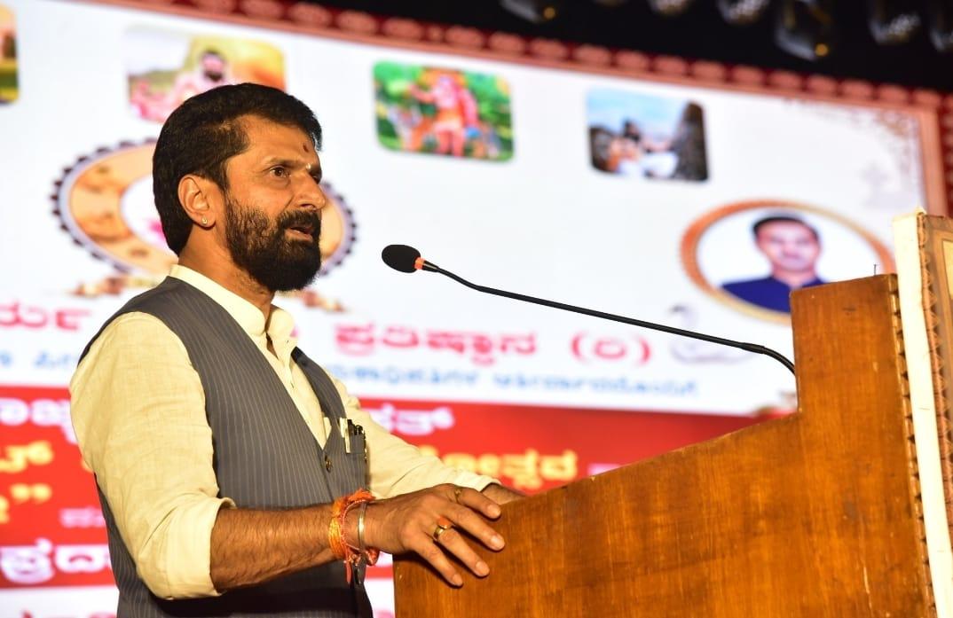 Weren’t you ashamed after reading contractors’ letter: BJP asks K'taka CM on 80 pc commission row