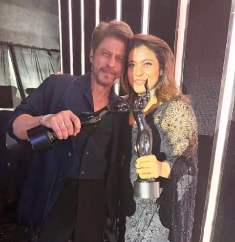 Kajol shares "magical & imperfectly perfect" moments with Shah Rukh Khan