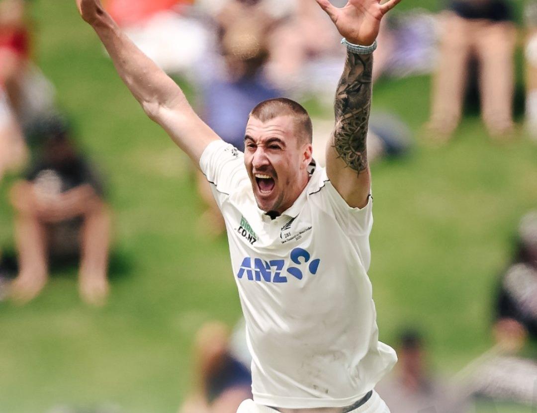 NZ v WI: Tickner stretchered off with suspected shoulder dislocation on Day 1 of Wellington Test