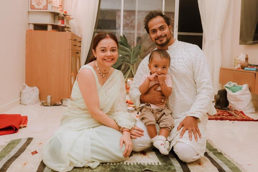 Devoleena Bhattacharjee dedicates her anniversary to her loving, caring, & supportive husband