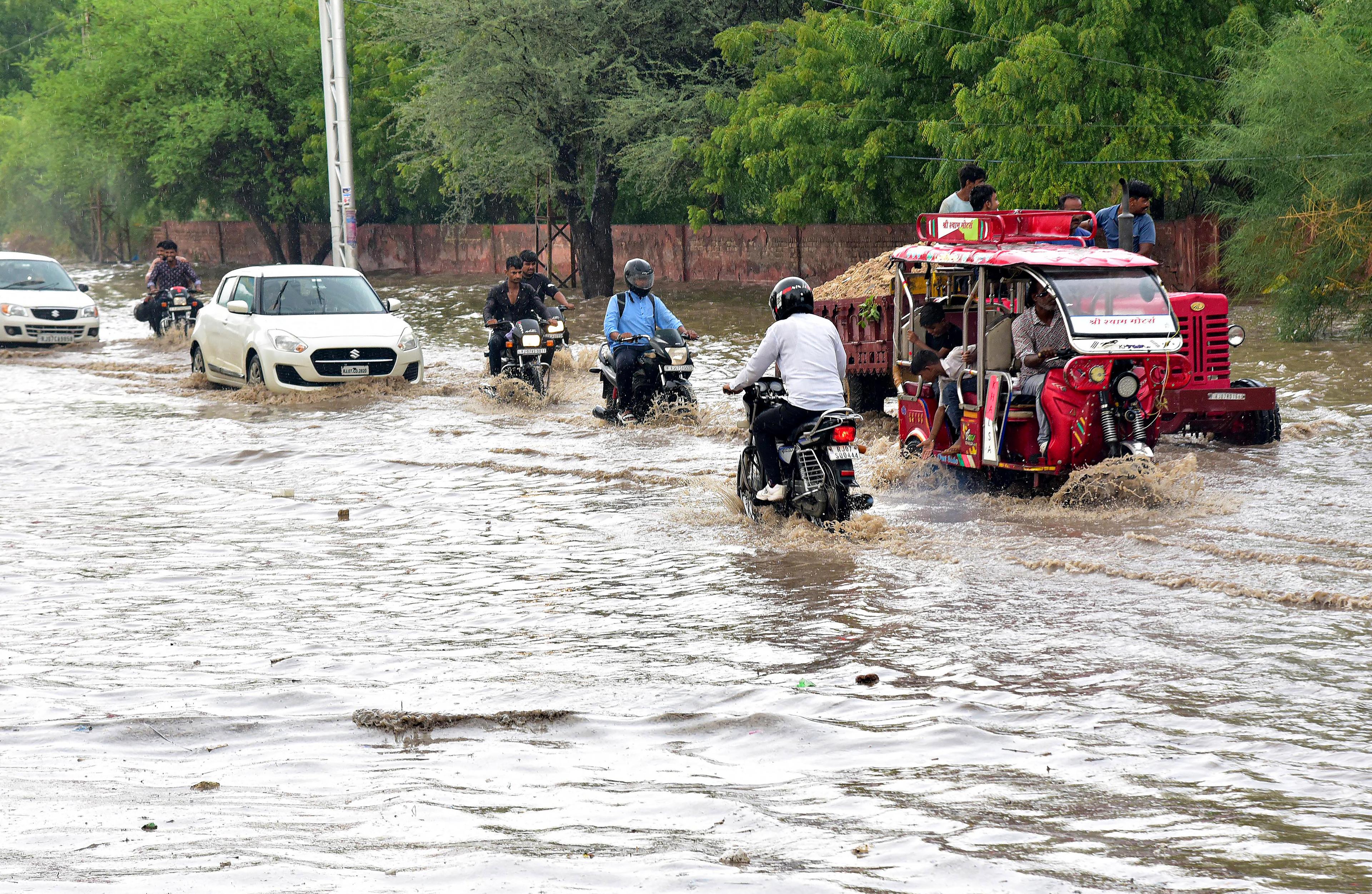 Delhi: Dabri roundabout most notorious spot for accidents during water-logging