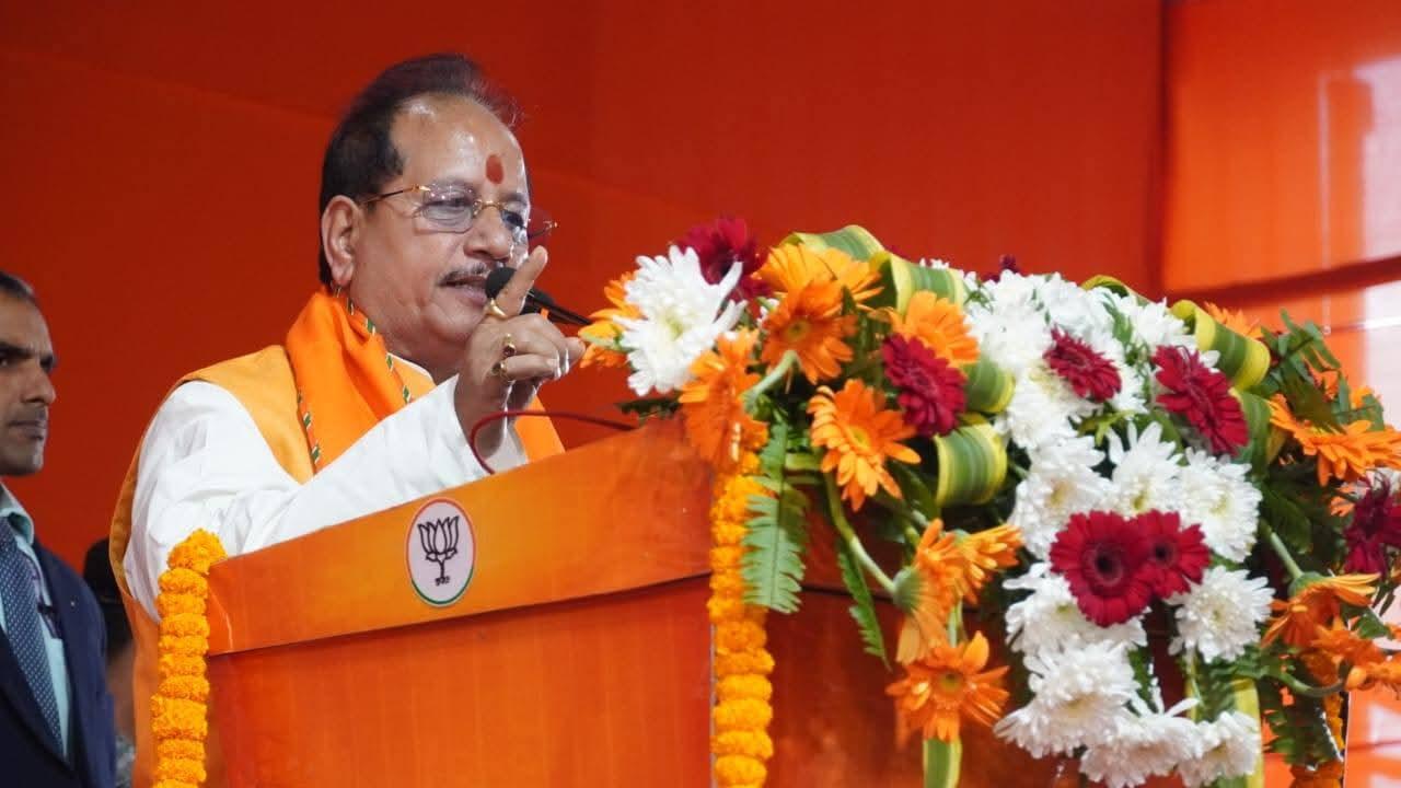 Bihar Dy CM warns of strict action against non-performing officers