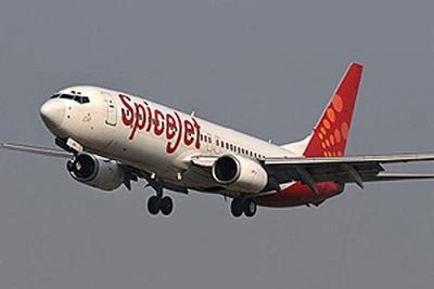 SpiceJet asked to pay Rs 25,000 to senior citizen for issuing wrong ticket