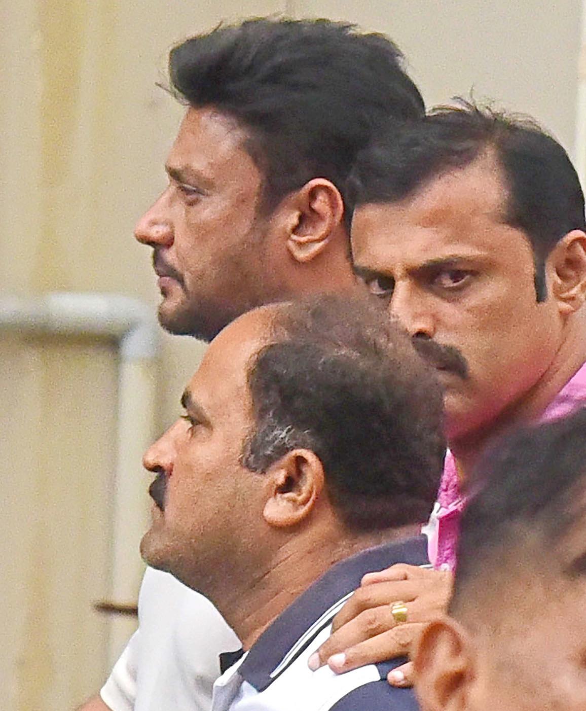 Fan murder case: Karnataka Police prepare to arrest actor Darshan, other accused