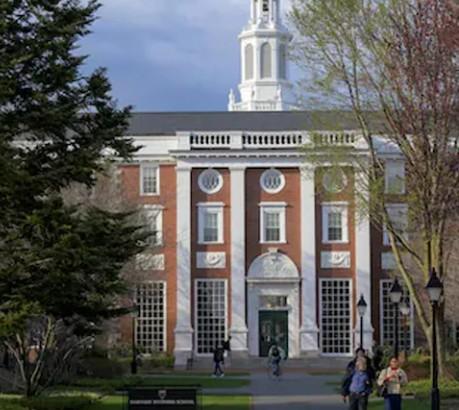 Trump admin blocks Harvard from enrolling international students