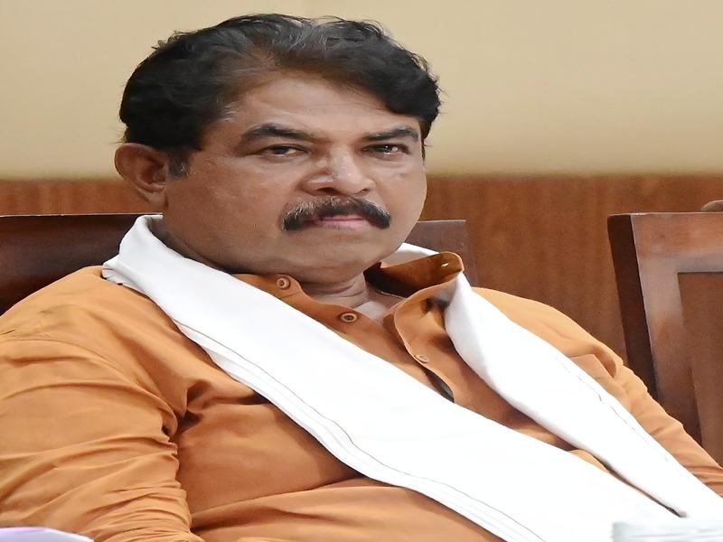 'Lack capacity to resolve leadership tussle in Karnataka': BJP ridicules Congress, Rahul Gandhi