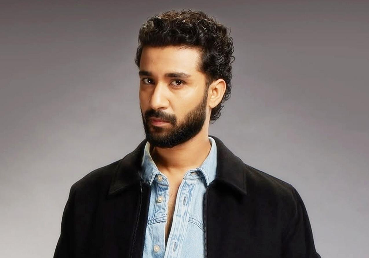 Raghav Juyal dreams of giving his parents the experience of flying in a private jet