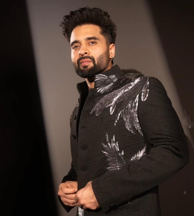 Jackky Bhagnani wishes sister Deepshikha on b’day: You’ve fought my battles as if they were your own