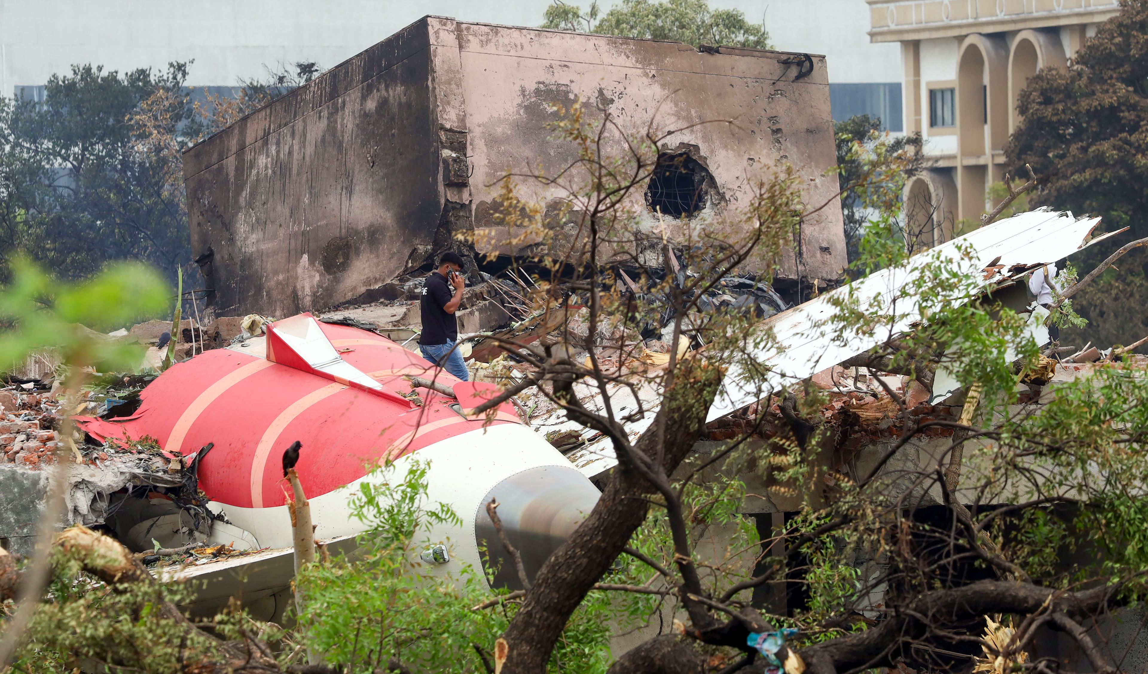 BJ Medical College cancels MBBS exams as air crash rattles students; many go home