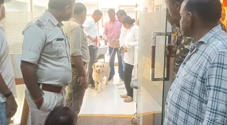 Six held within 24 hours for Rs 4 crore jewellery heist in Bokaro