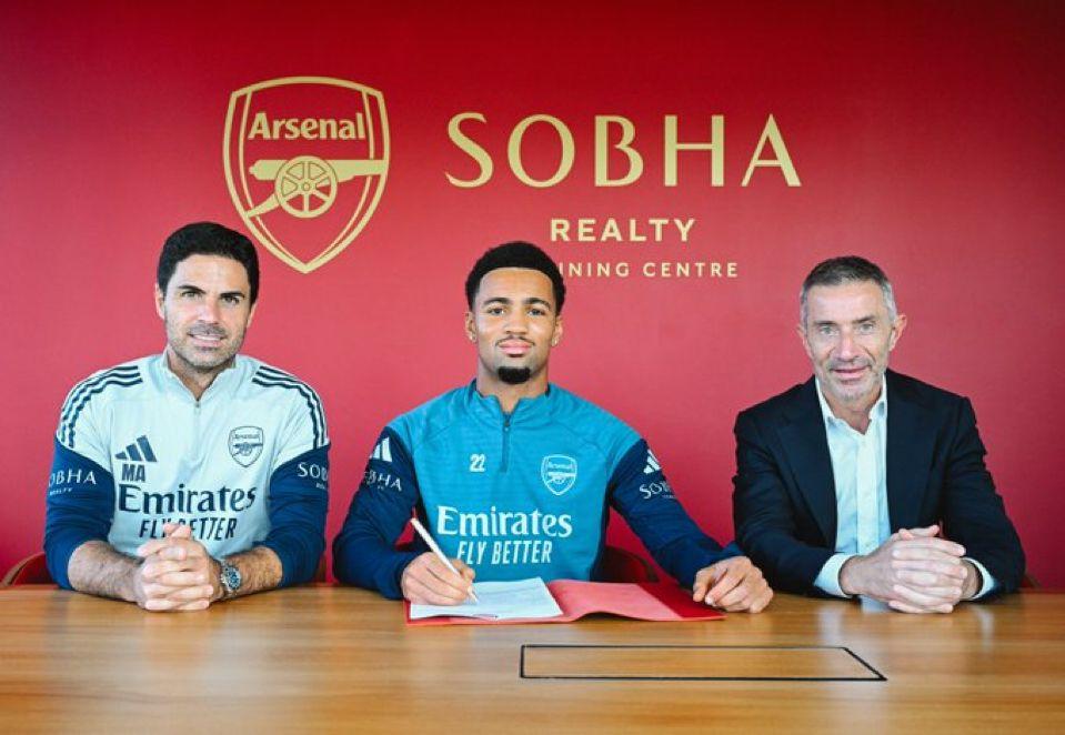 Football: Ethan Nwaneri signs long-term deal with Arsenal