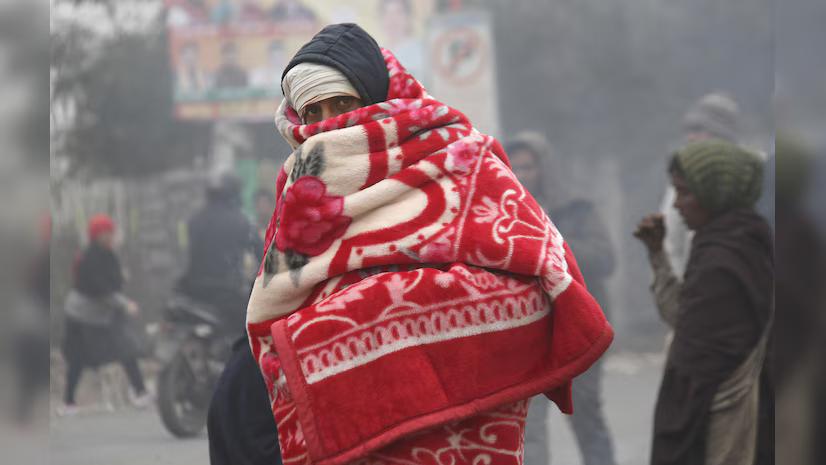 chilly mornings disrupt daily life in north India