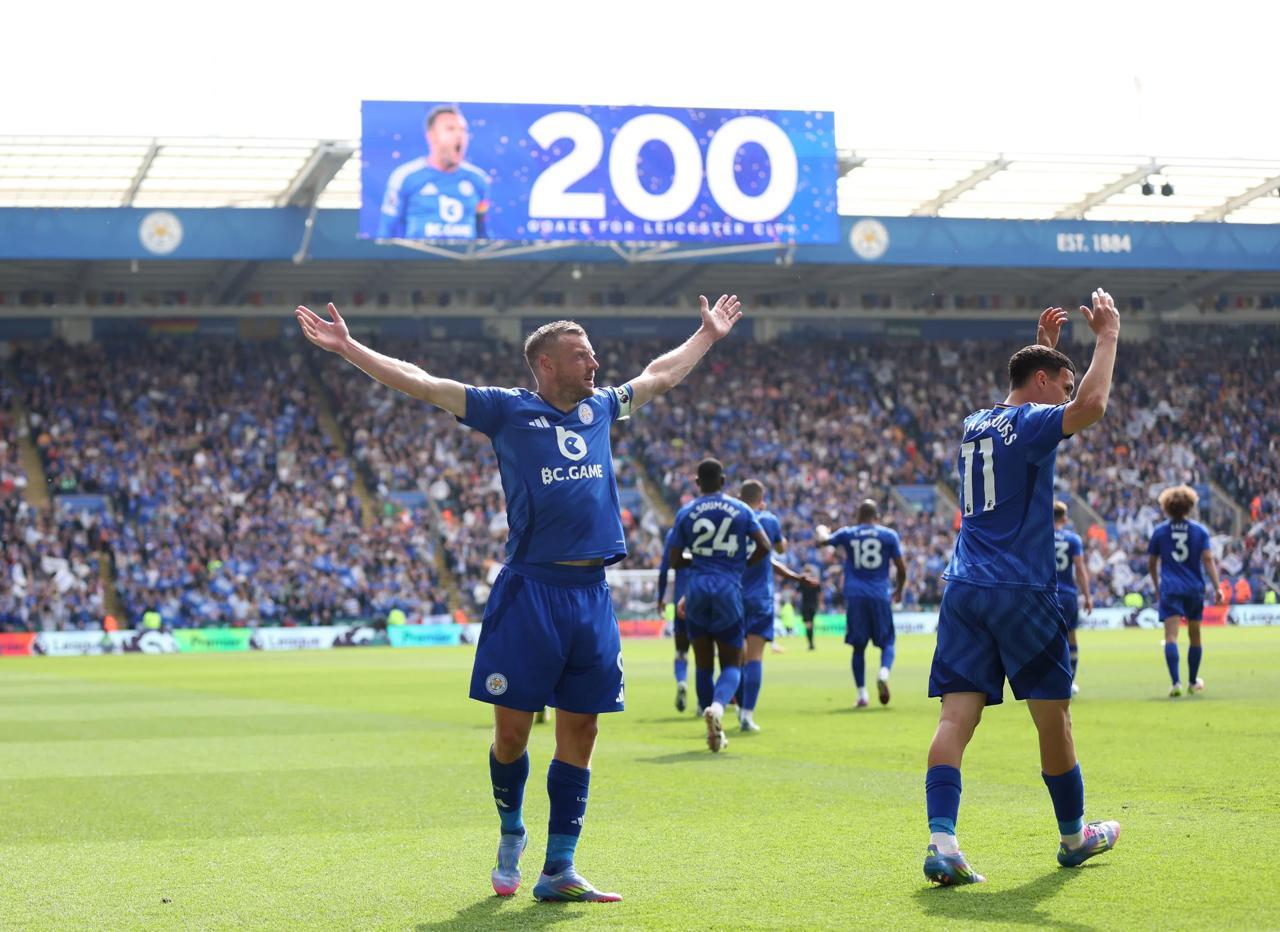 ‘Thank you from the bottom of my heart’: Vardy bows out with 200th goal in final game for Leicester City