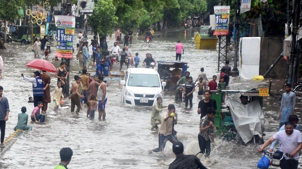 Pakistan: 98 killed, 185 injured as monsoon rains wreak havoc