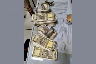 As drug net tightens, ISI and D-Syndicate push massive fake currency surge