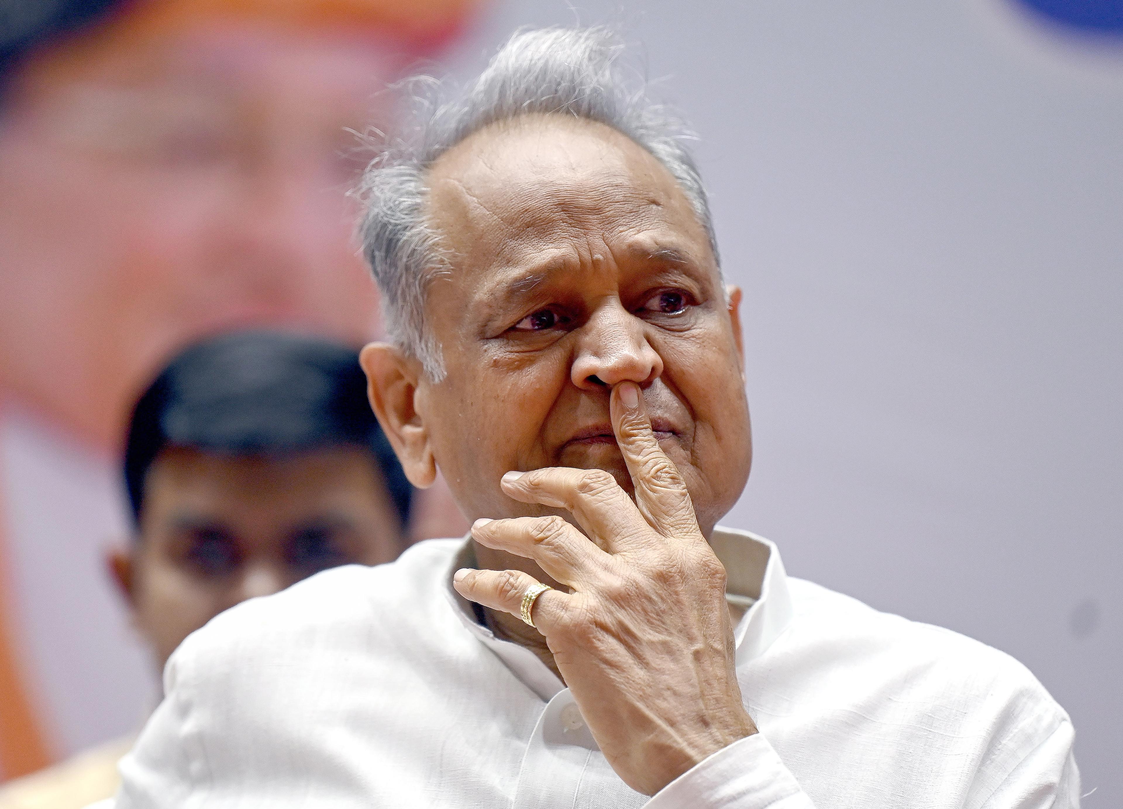 Gehlot questions EC's impartiality, accuses poll panel of bias (Ld)