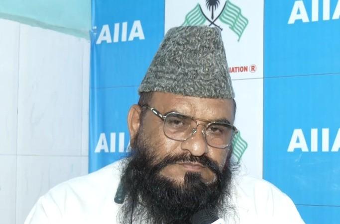 FIR against Islamic cleric for derogatory remarks on SP MP Dimple Yadav