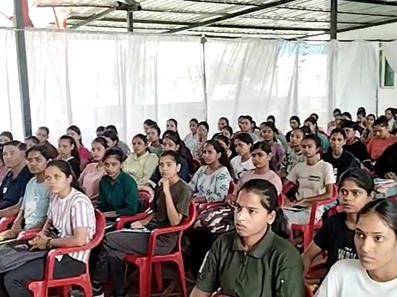 MP: Under 'Sashakt Vahini' Yojana, girl students get training for appointment in police force