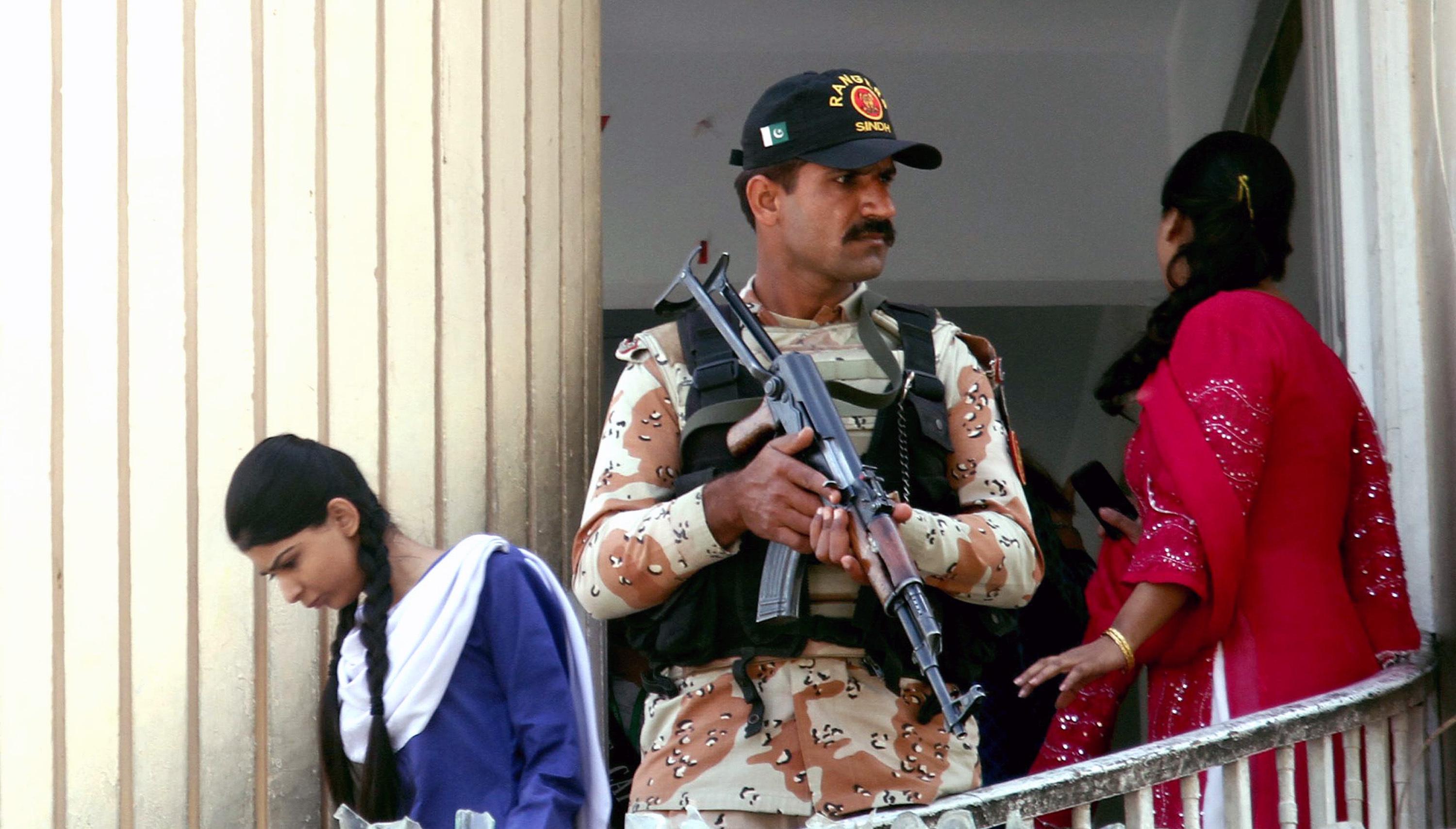 Over 80,000 young Pakistanis leave country amid crackdowns and economic hardship: Report