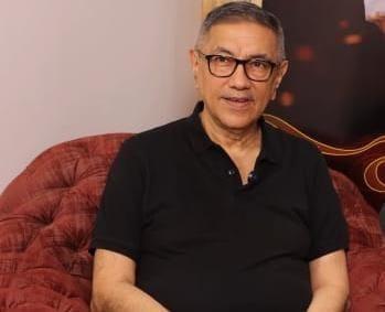 Why Suneel Darshan did not cast singers from his original 'Andaaz' team?