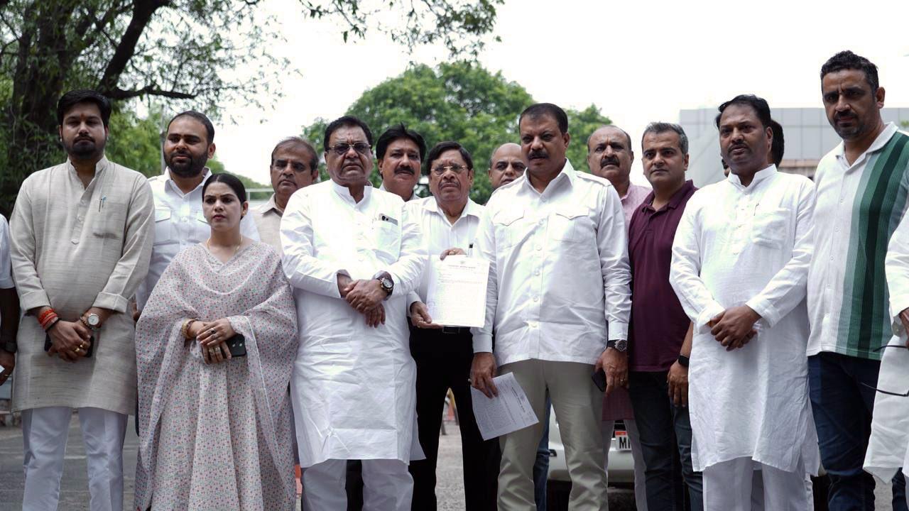 MP: Congress delegation meets DGP after Jitu Patwari's brothers booked for land grabbing