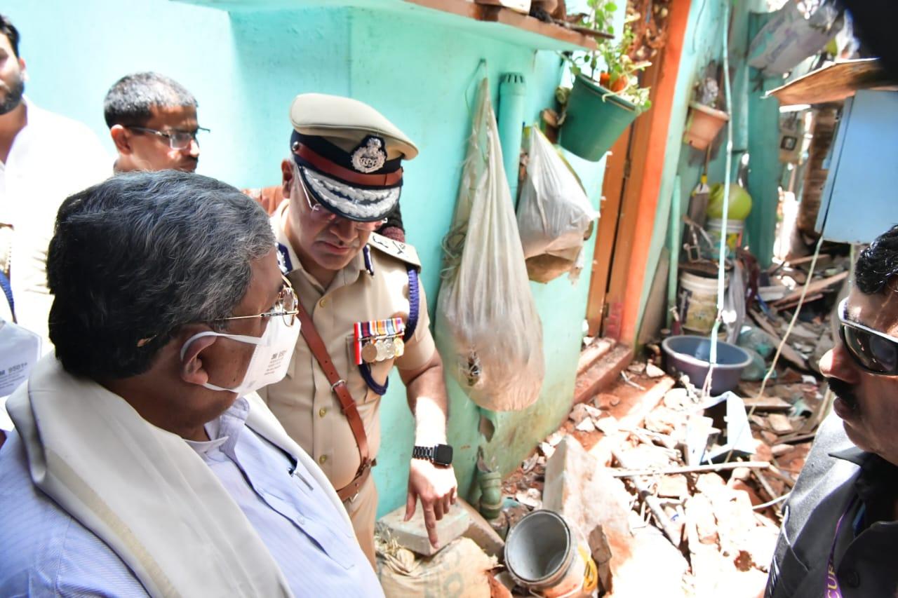K'taka CM visits blast site in Bengaluru, says cause to be determined after debris clearance
