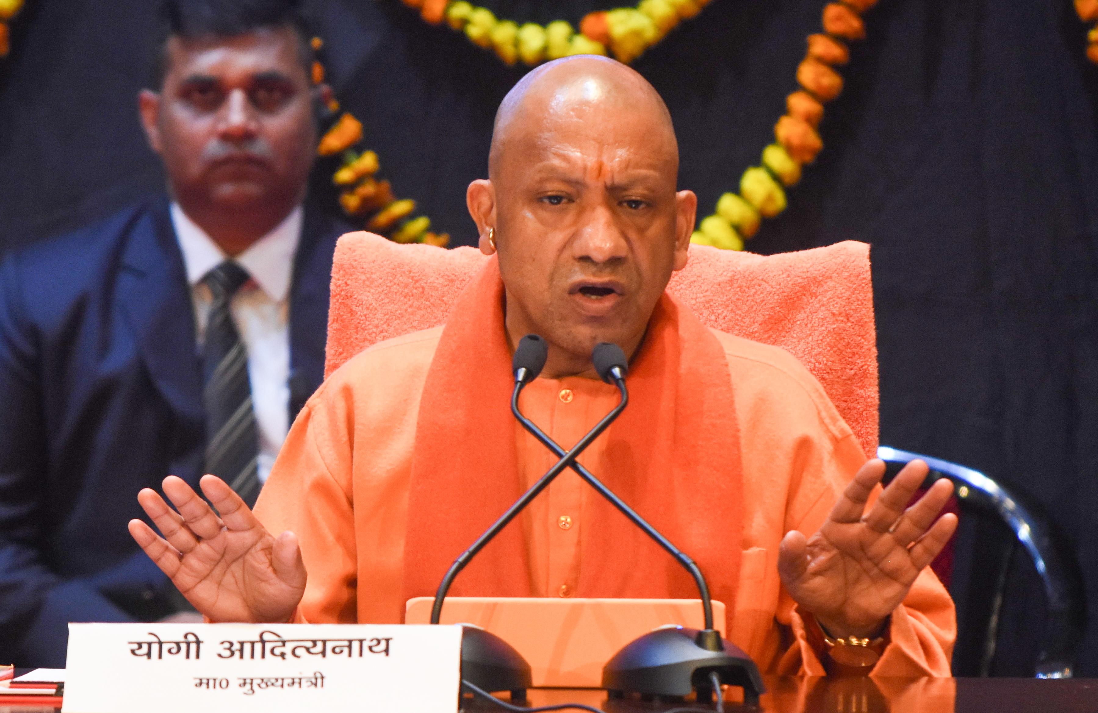 CM Yogi Adityanath reviews ‘Mission Karmayogi’ progress, urges AI and cyber security training for depts