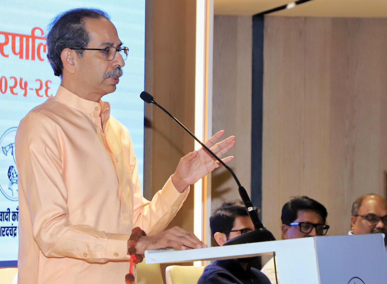 ‘Eknath Shinde is modern day Suryaji Pisal’: Uddhav Thackeray likens BMC polls to battle against Mughals