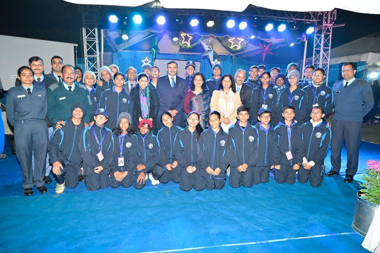 Power Hang Gliders, drones attract kids at IAF adventure camp in Prayagraj